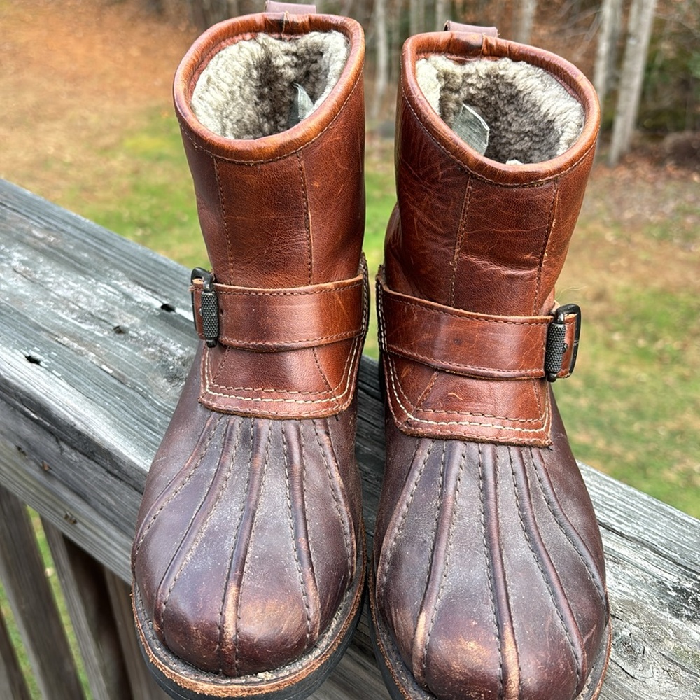 Frye Boots Womens 8 Brown Veronica Duck Engineer Shearling Lined Packer Pull On - Picture 2 of 15
